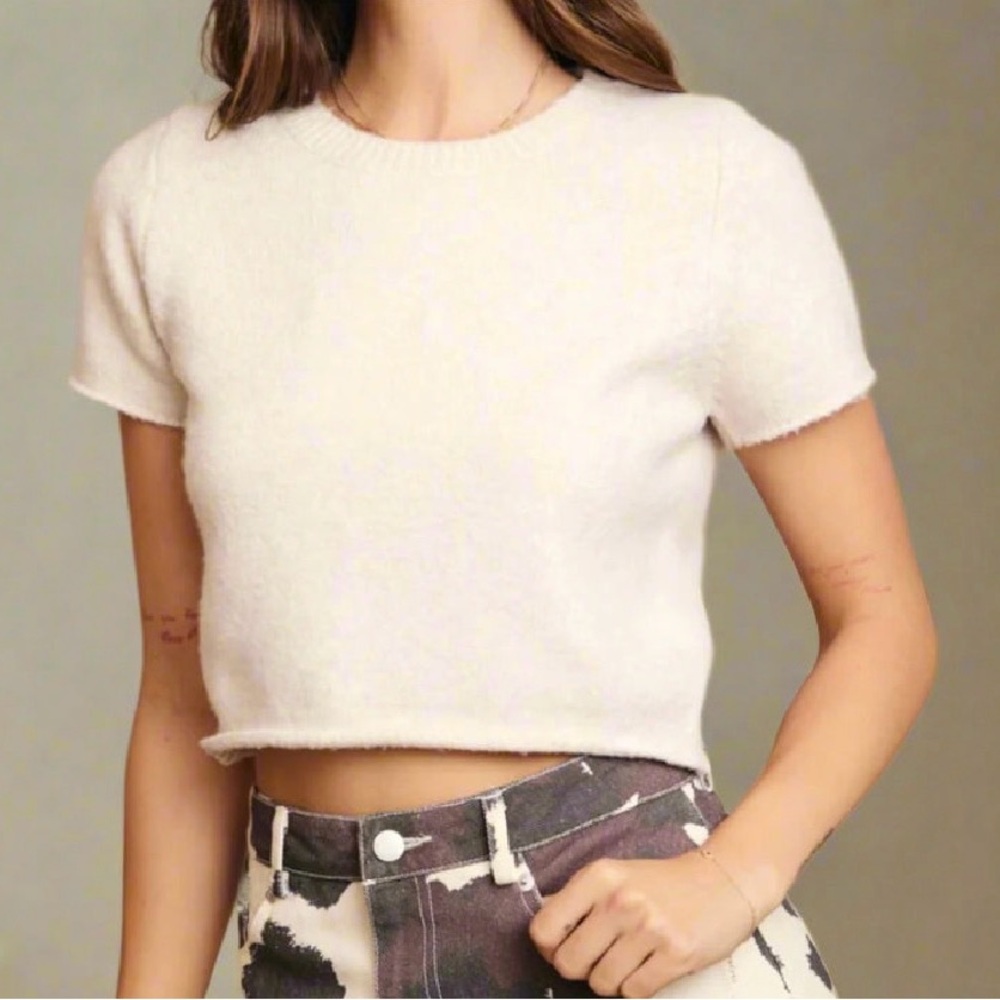 Cropped Short Sleeve Sweater